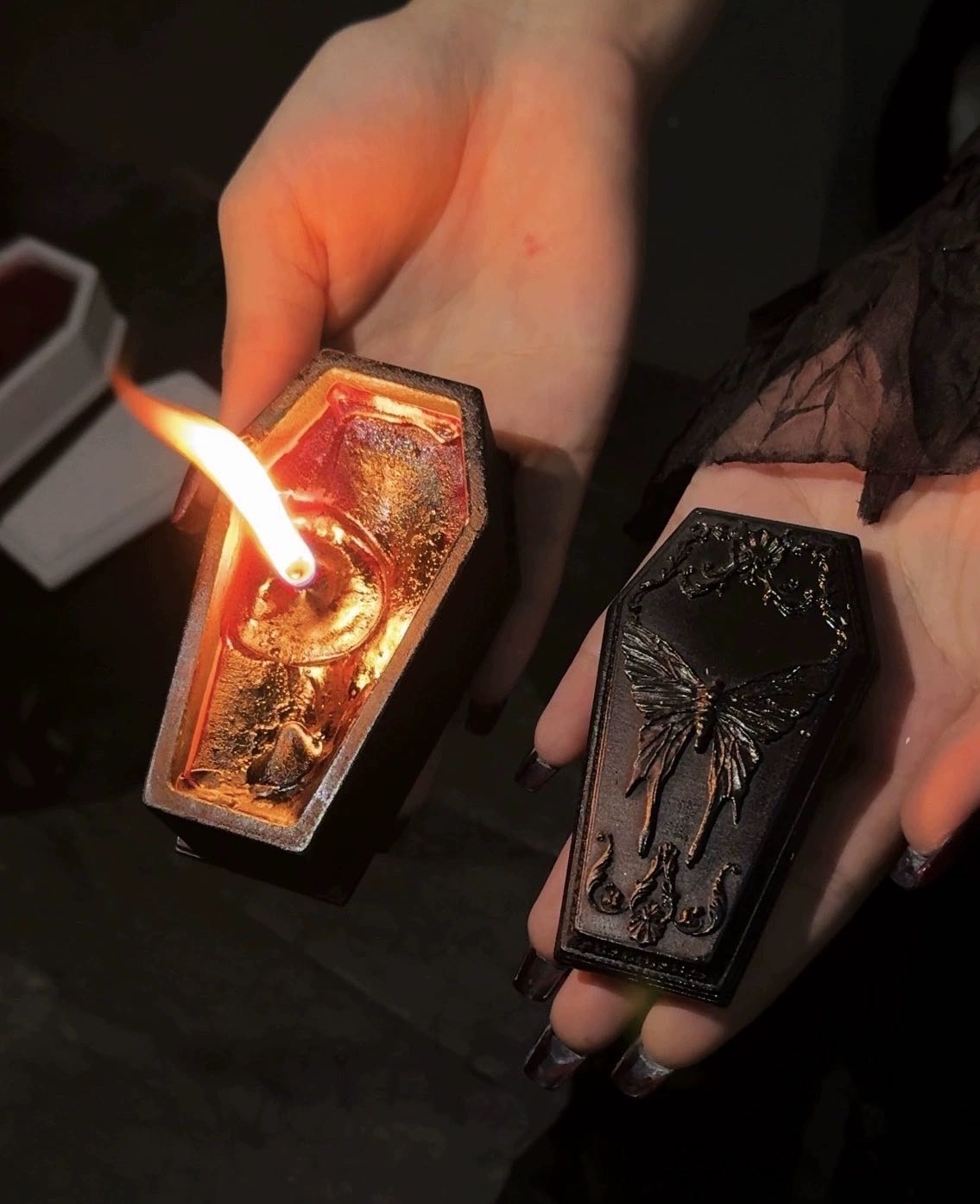 Gothic style skull coffin low temperature candle