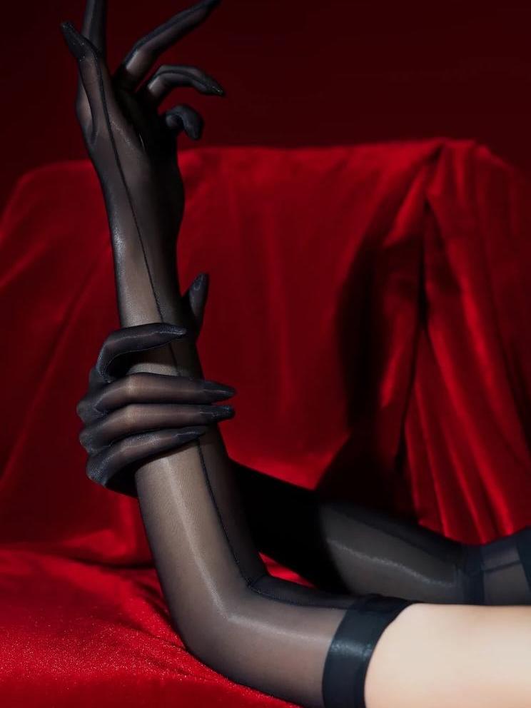 Silkglide sheer glove